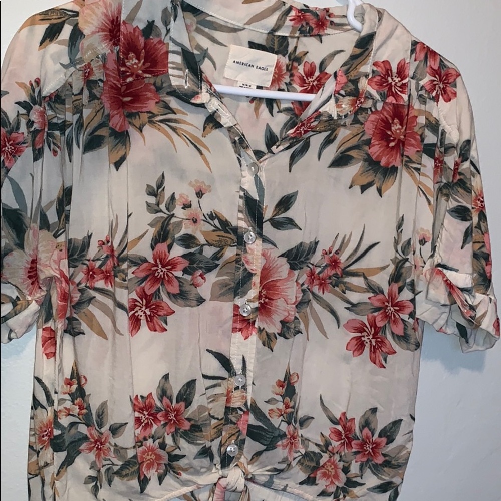 American eagle floral crop top